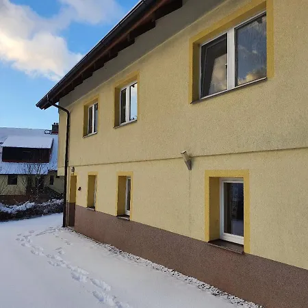 U šustrů Habitación en casa particular *