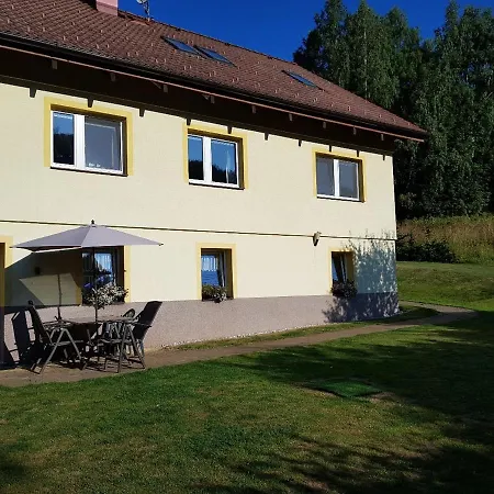 Habitación en casa particular U šustrů *